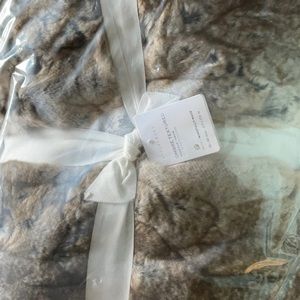 Pottery Barn Faux Fur textured throw blanket NEW, unopened condition